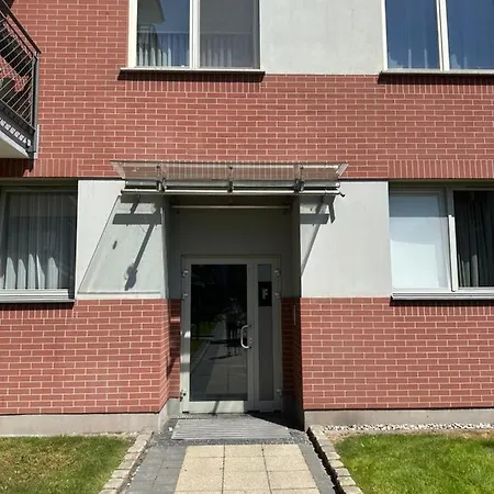 Maya's Flats & 71 - Lastadia 35 Apartment